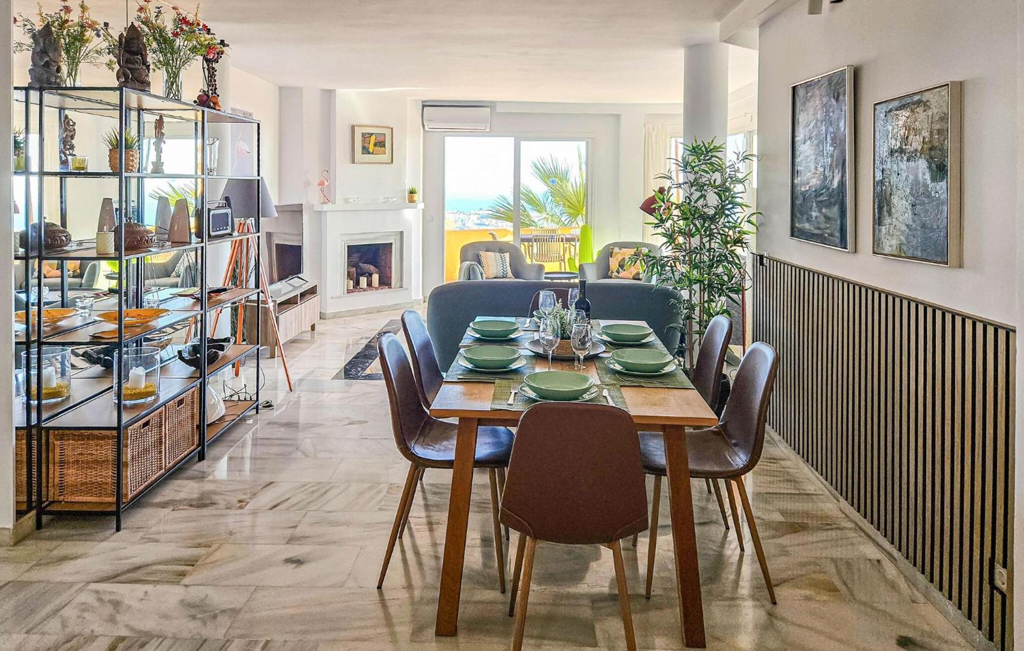 3 Bedroom Gorgeous Apartment In Calahonda Sitio de Calahonda Ngoại thất bức ảnh