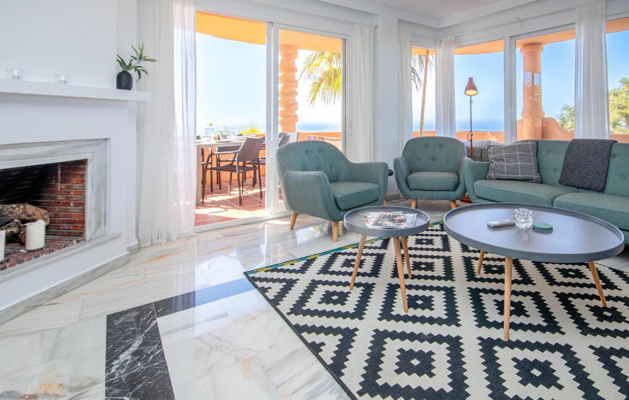 3 Bedroom Gorgeous Apartment In Calahonda Sitio de Calahonda Ngoại thất bức ảnh