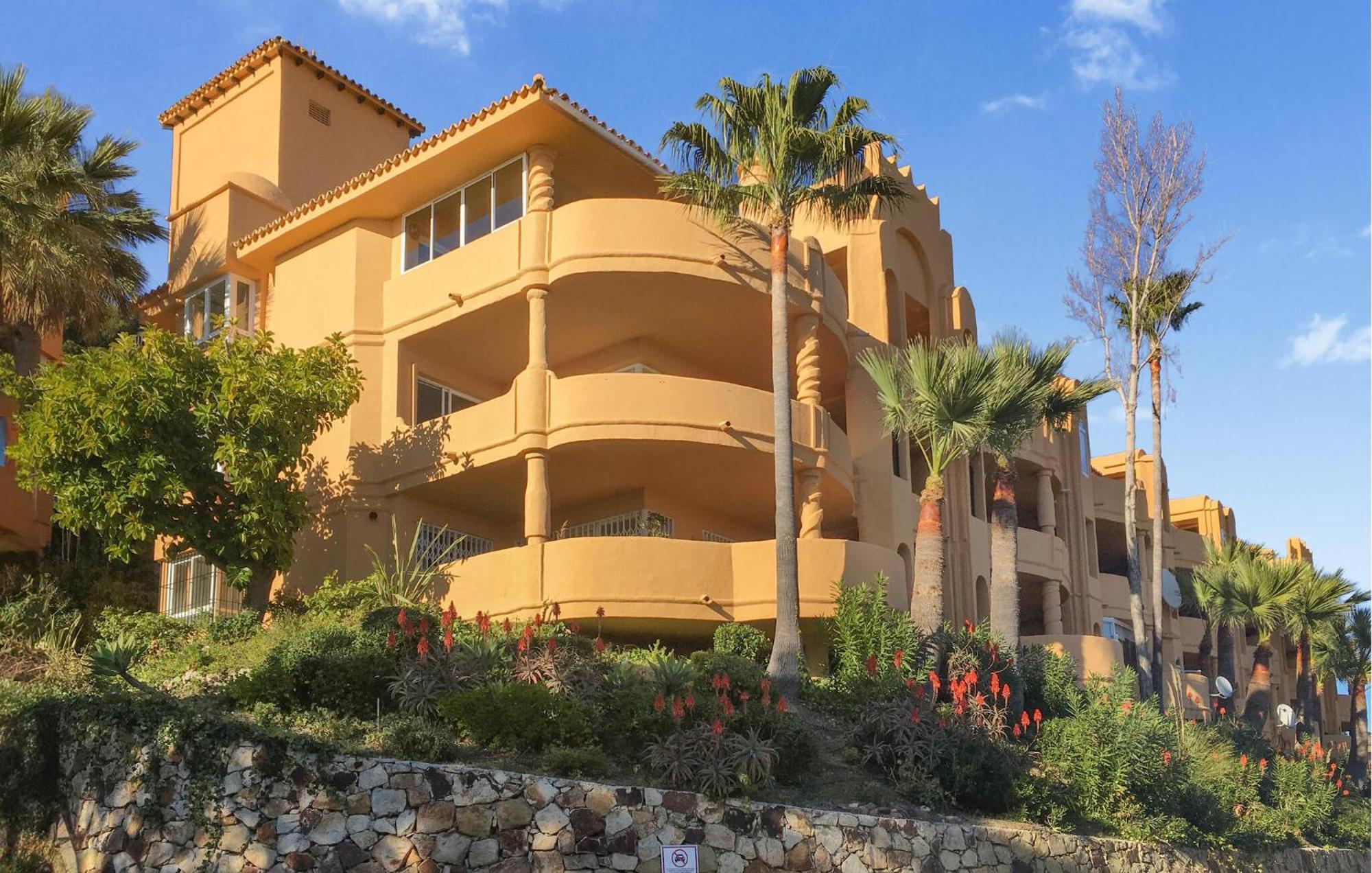 3 Bedroom Gorgeous Apartment In Calahonda Sitio de Calahonda Ngoại thất bức ảnh